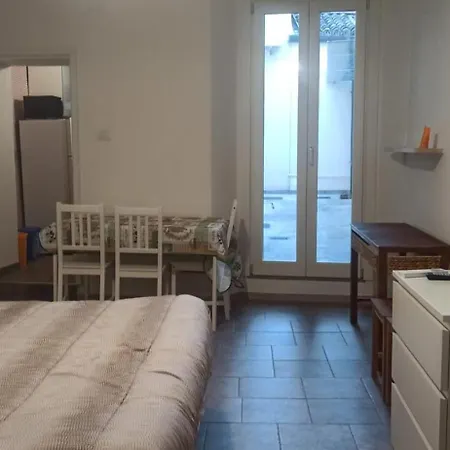 Loft Con Cortile Forlì